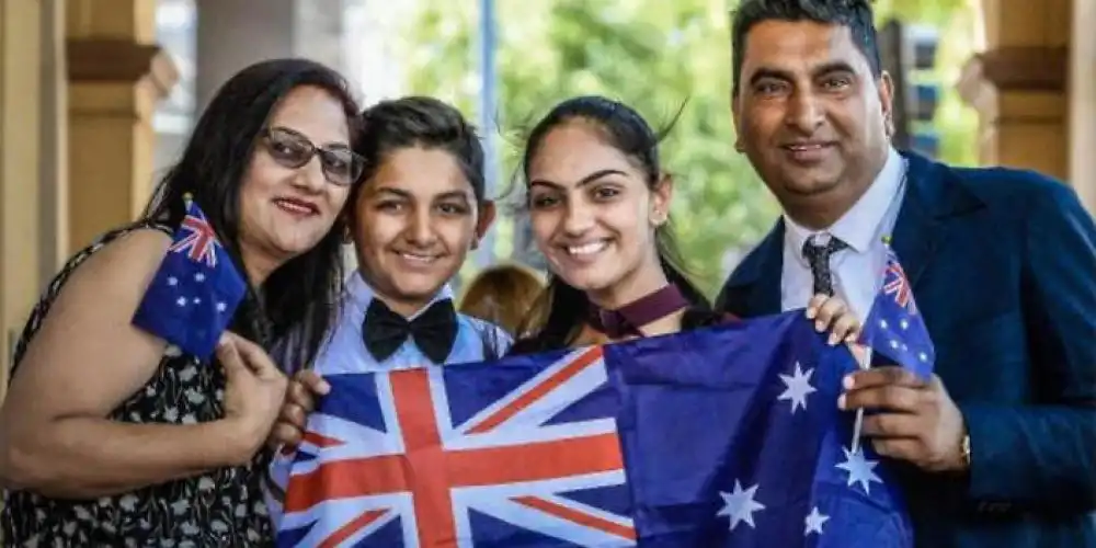 Migrants in Australia among the happiest in the world: report 